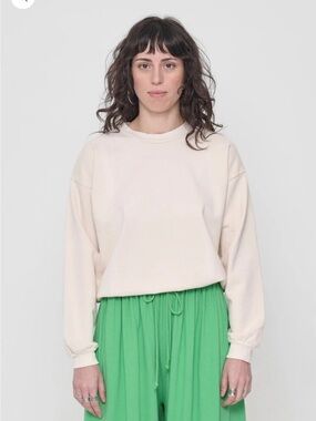 Everybody World trash crewneck